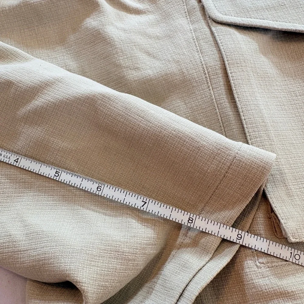 Caribbean Roundtree & Yorke Silk Cargo Shorts Mens 36 Tan Pleated Casual Luxury